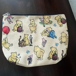 Winnie the Pooh Zipper Pouch